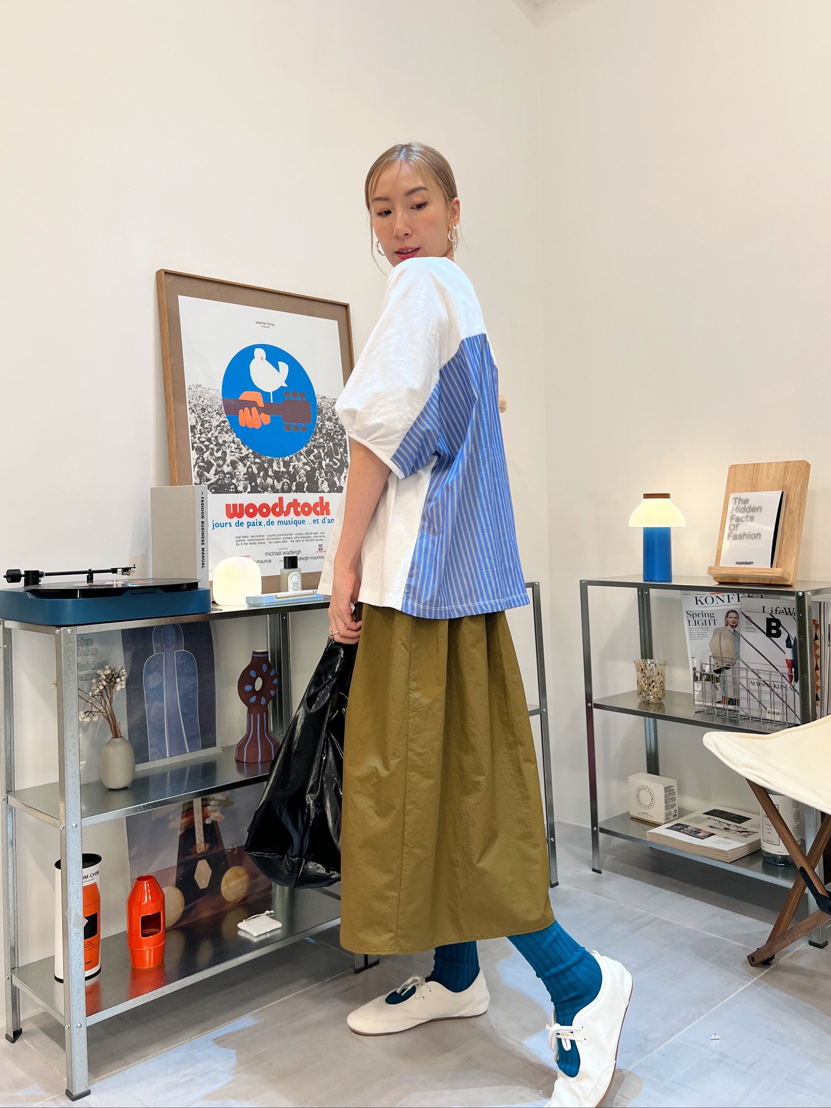 後併布泡泡袖T-shirt/白