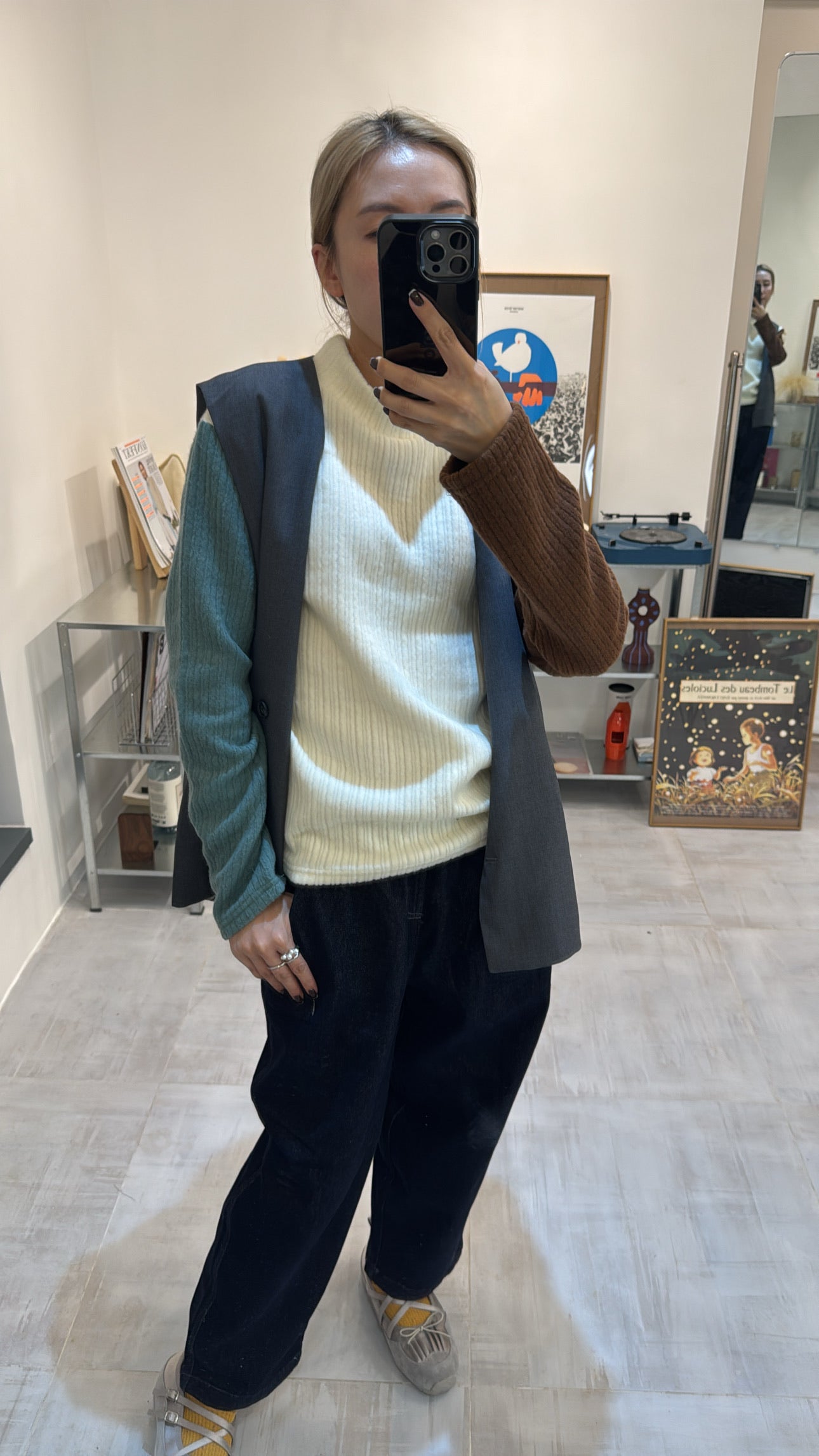 兩袖併色小企領T-shirt/米白