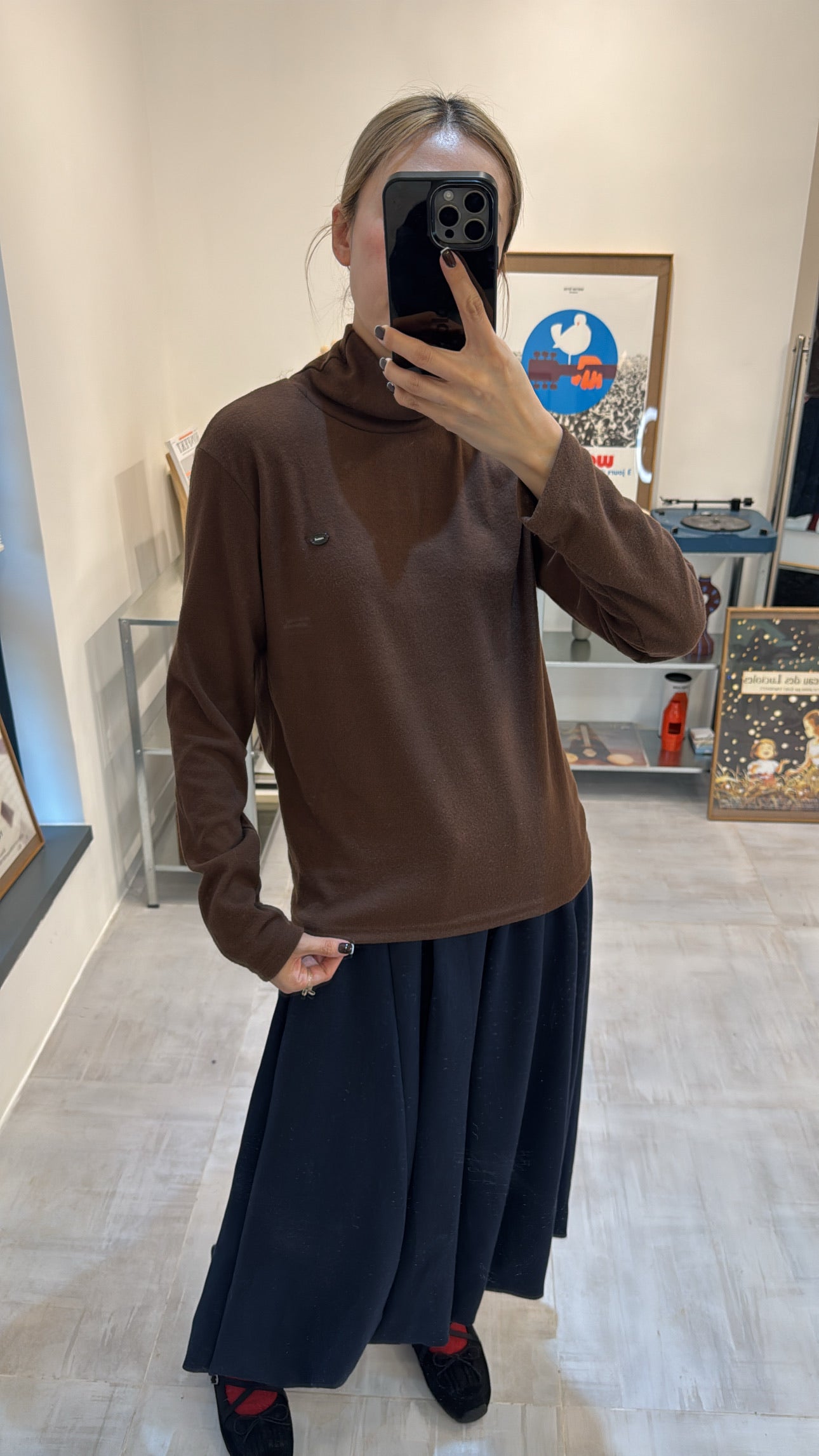 靚色企領T-shirt/啡