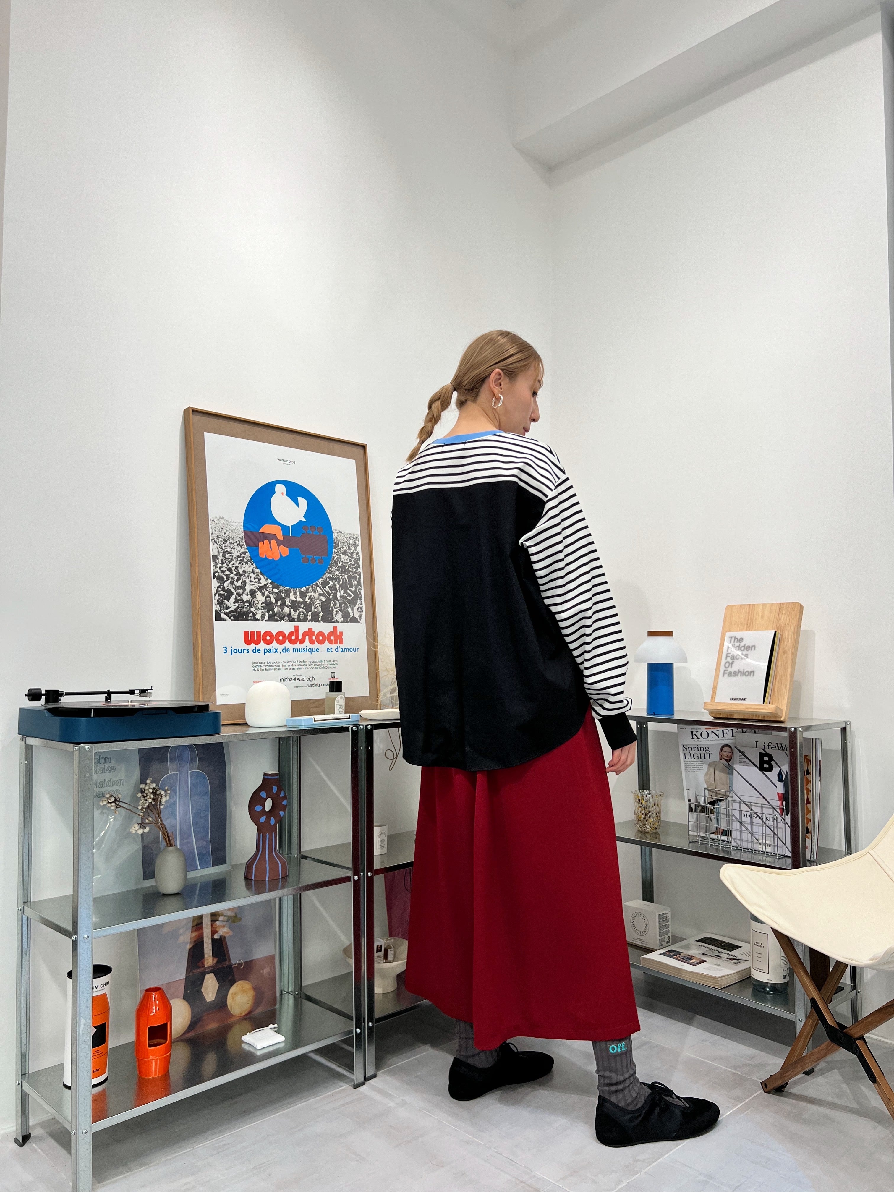 前間條後淨色T-shirt/淺藍領