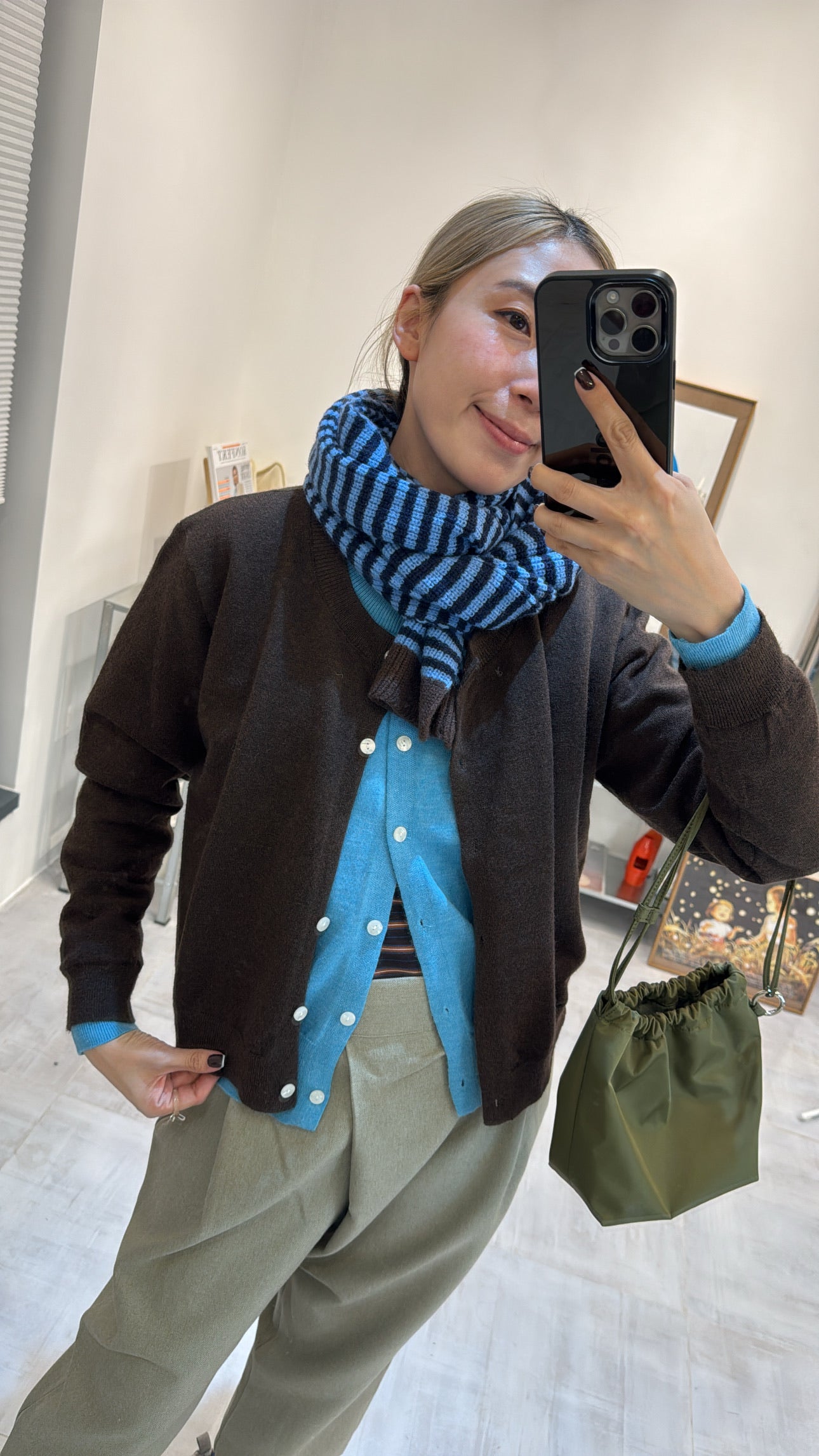 併色cardigan/啡+彩藍