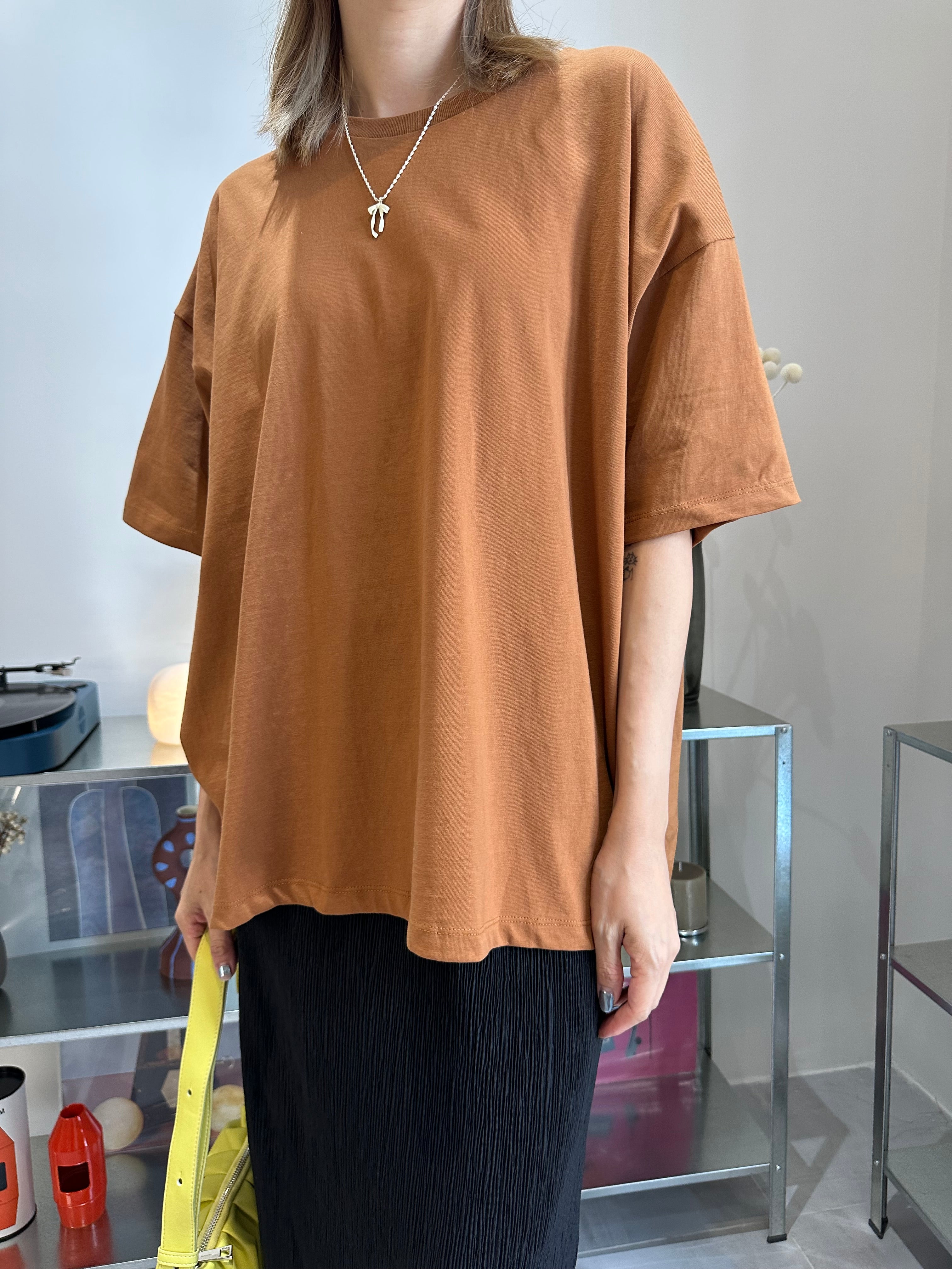 (訂貨:15工作天)後縮褶闊T-shirt/啡
