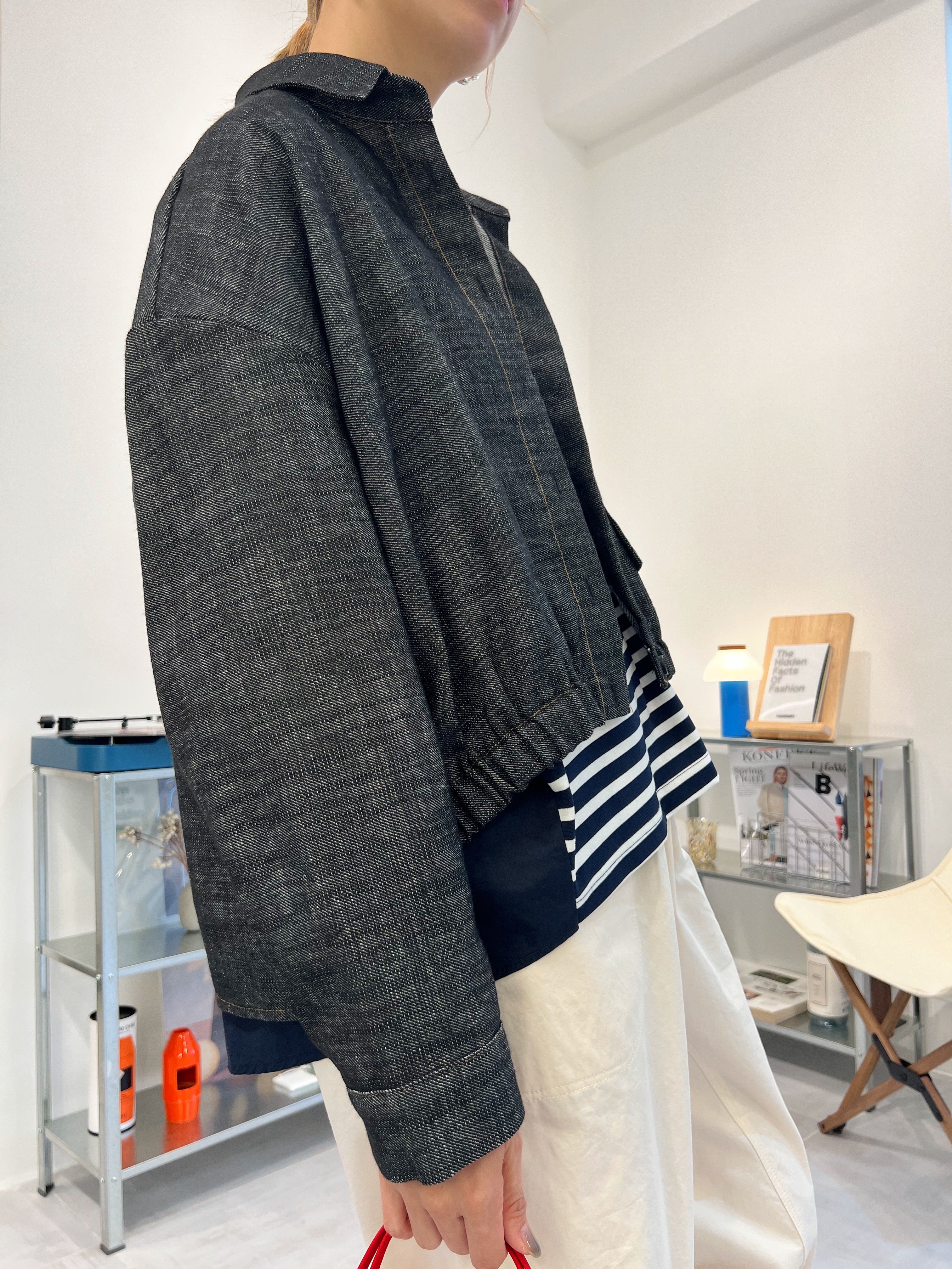 束腳牛仔薄外套/黑