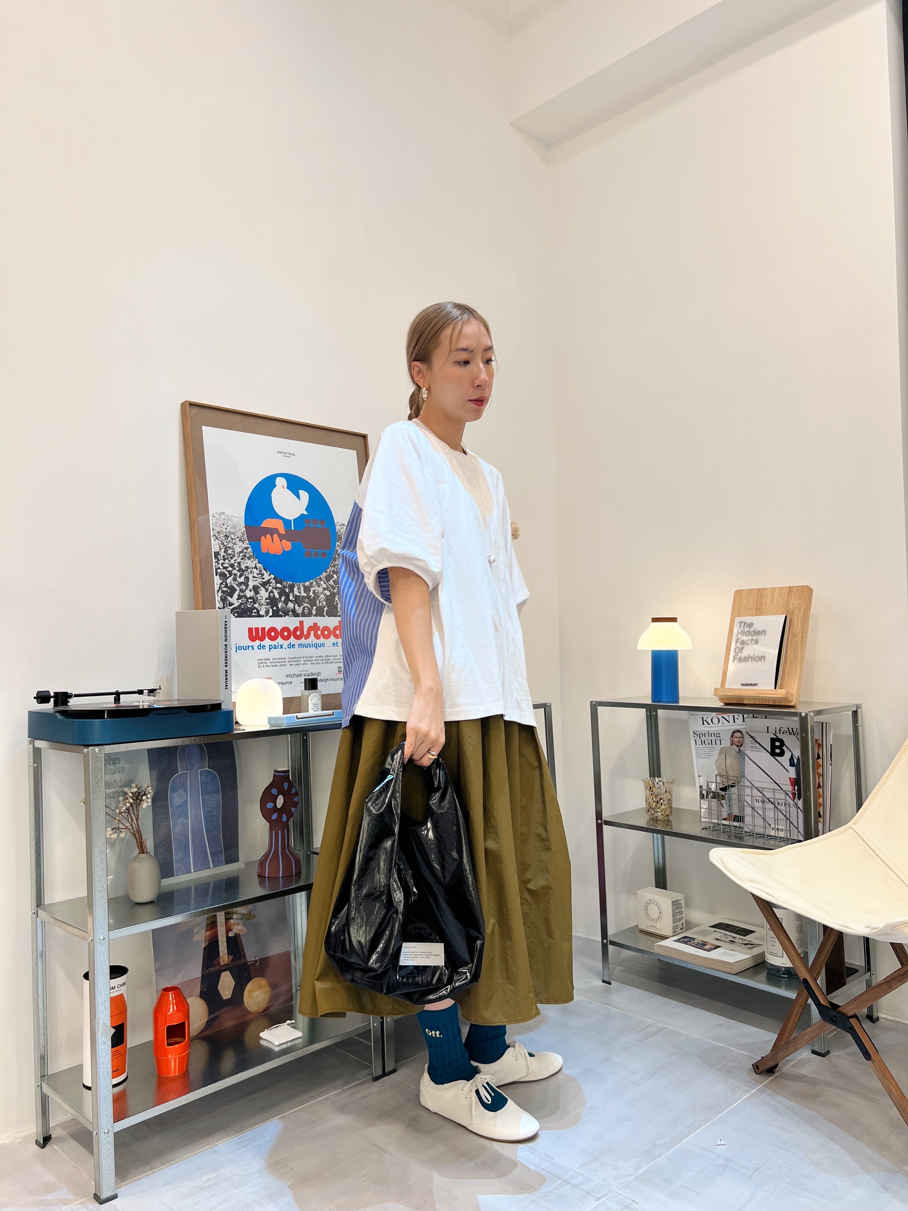 後併布泡泡袖T-shirt/白