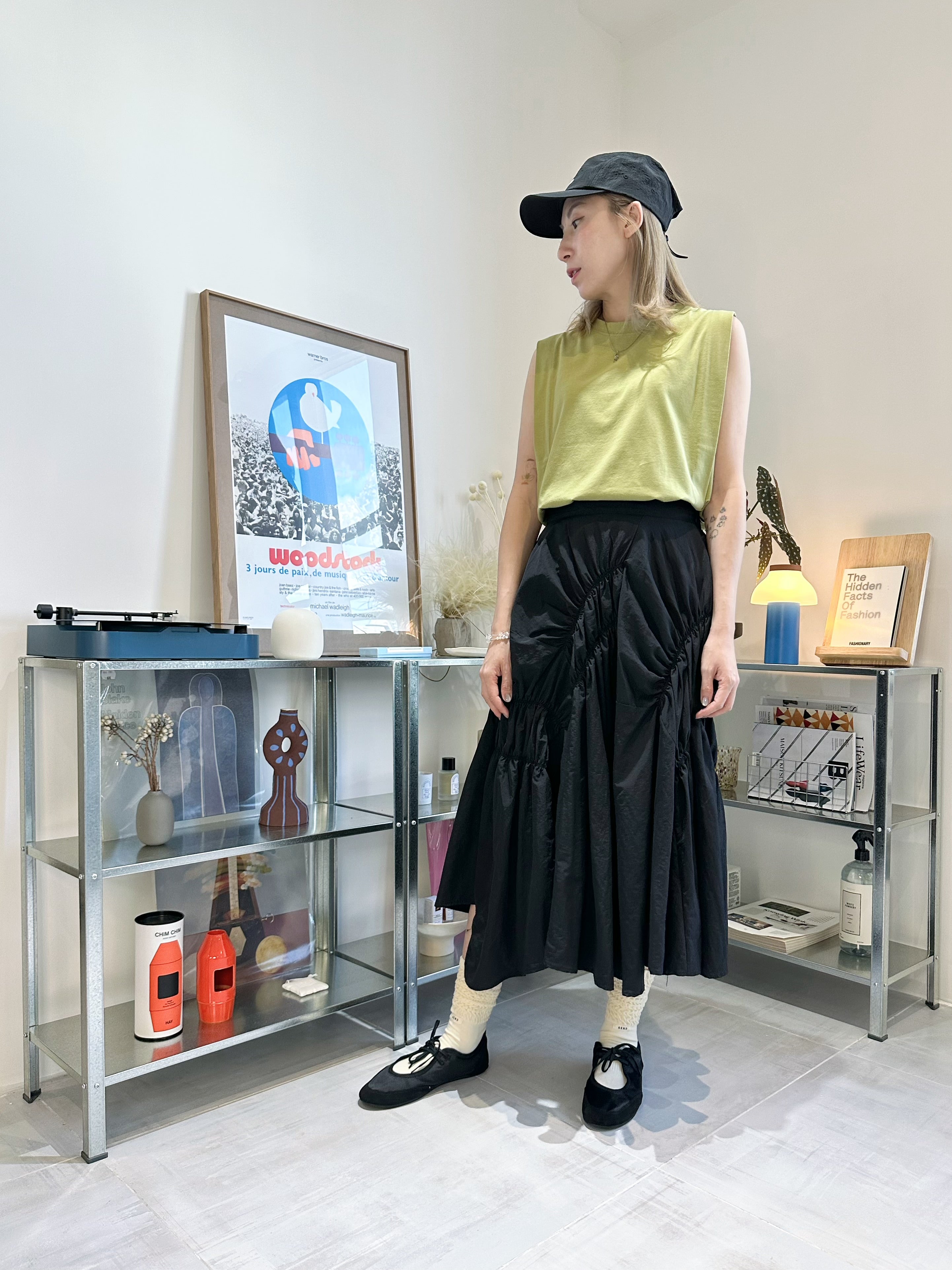 兩側摺褶背心/橄欖
