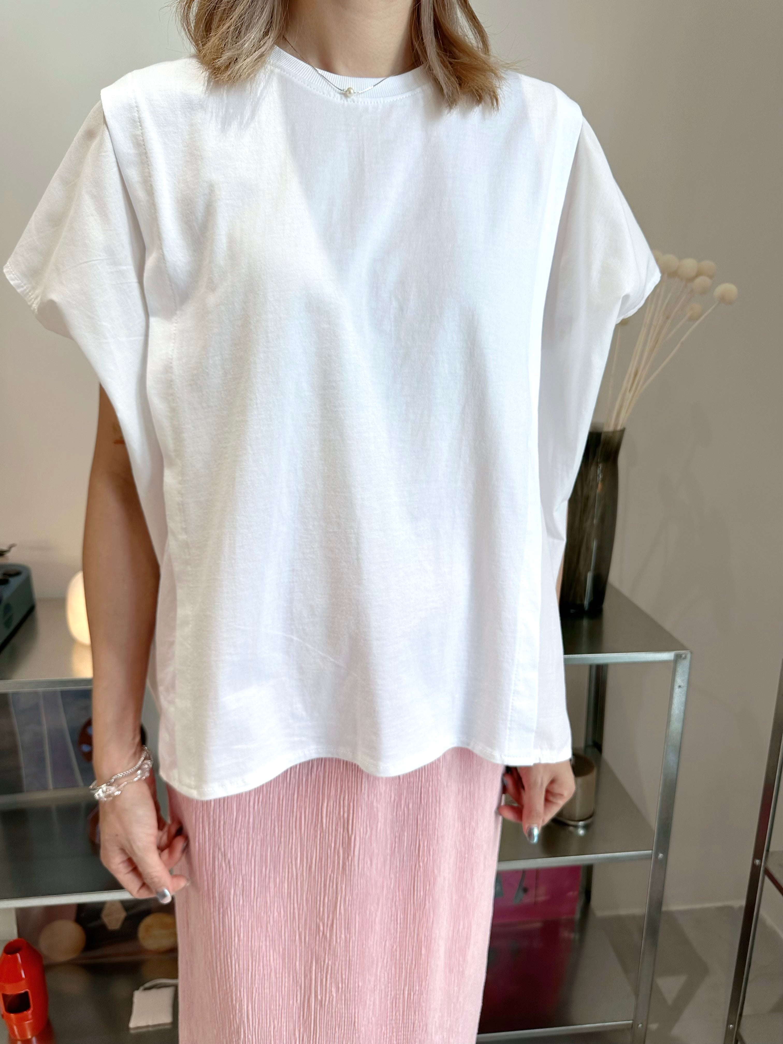 (訂貨:15工作天)摺褶併布T-shirt/白