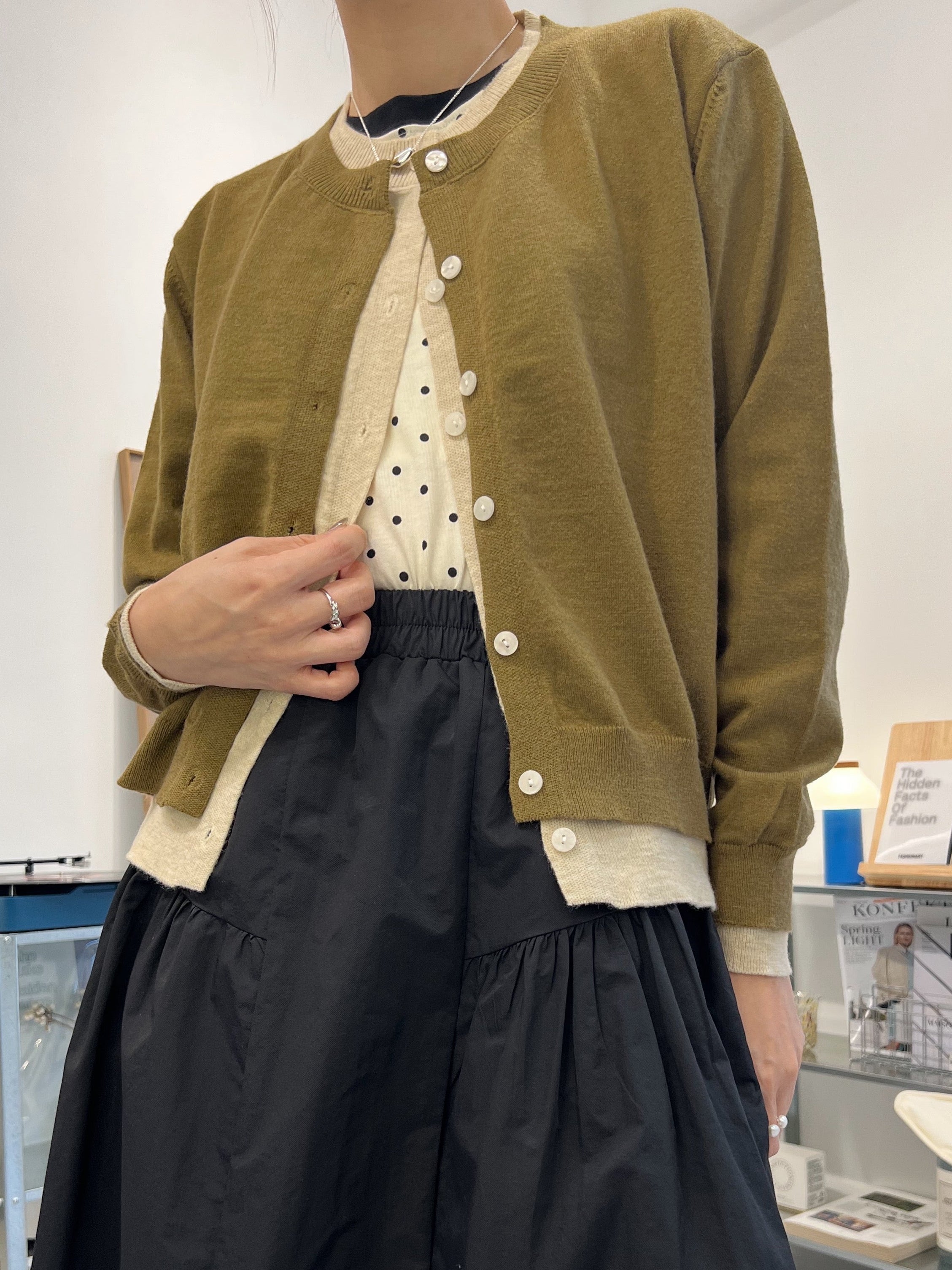 併色cardigan/橄欖+杏