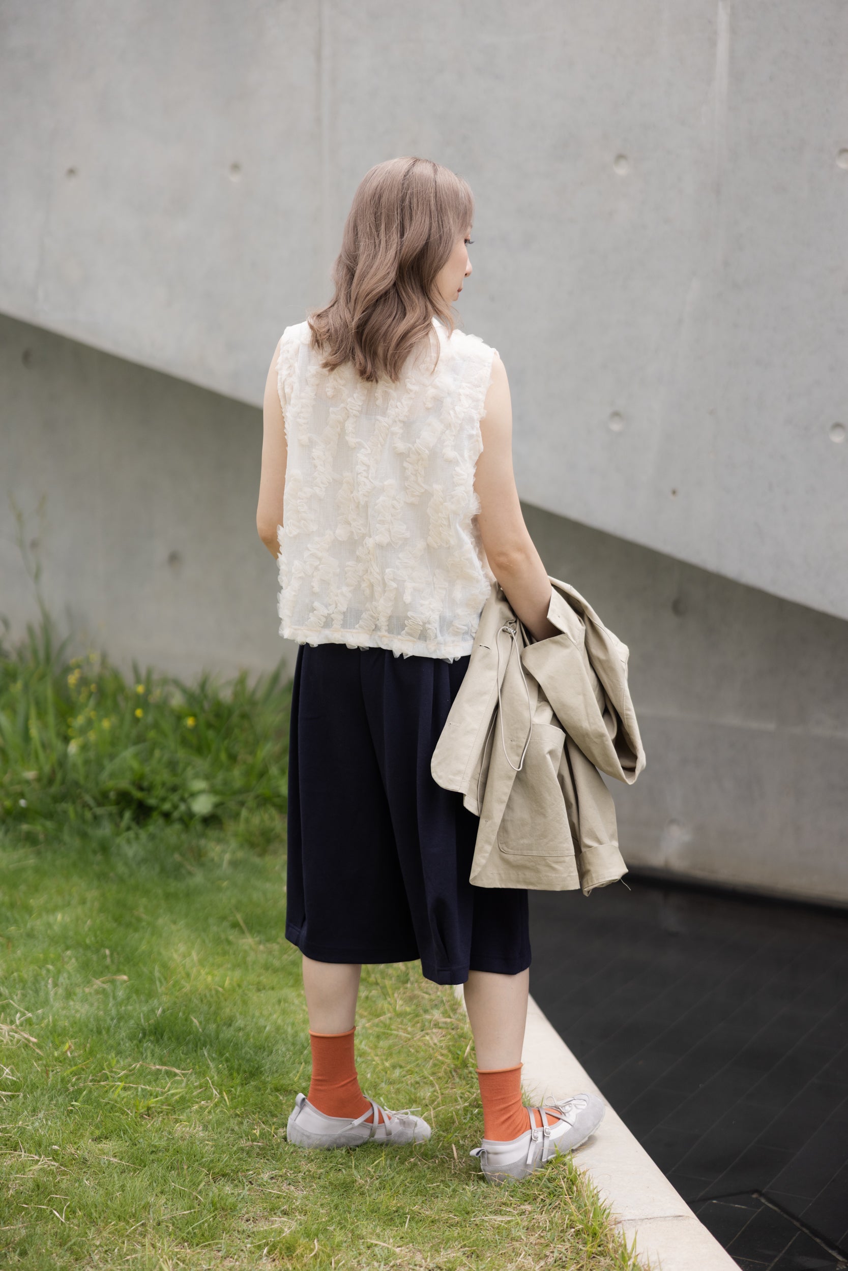 Lace背心/米杏