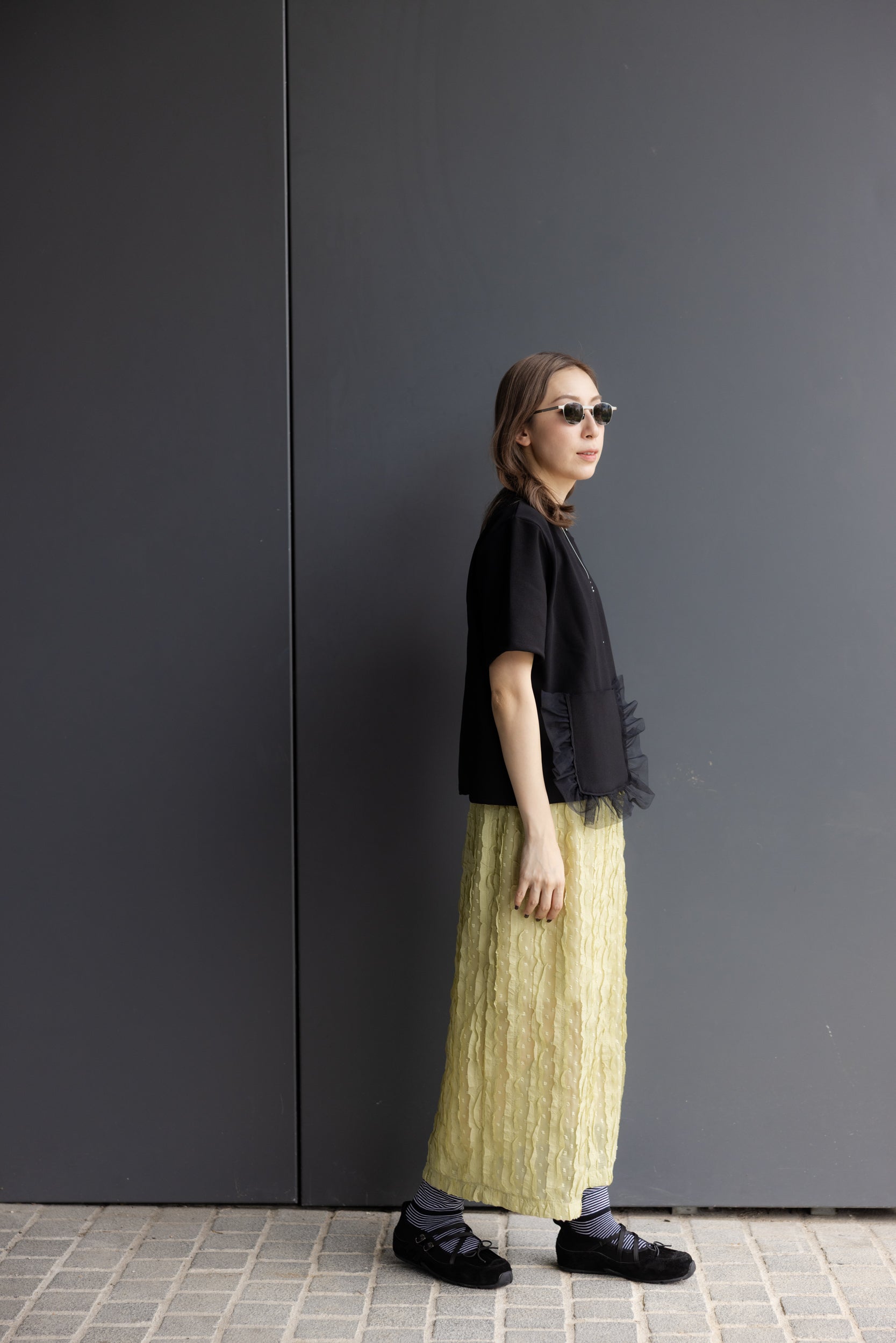 口袋邊紗RuffleT-shirt/黑