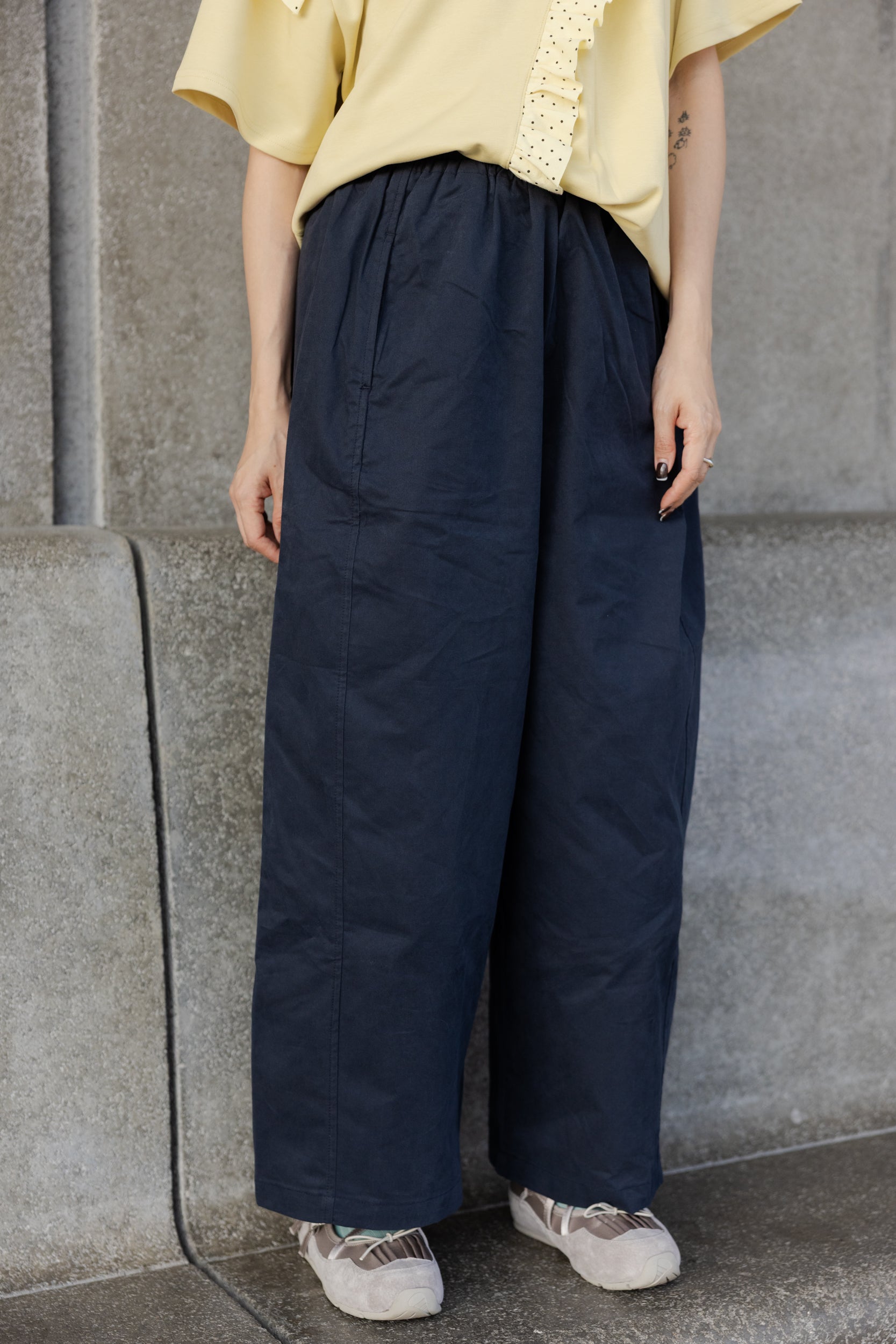 闊身駁線直腳褲/深藍