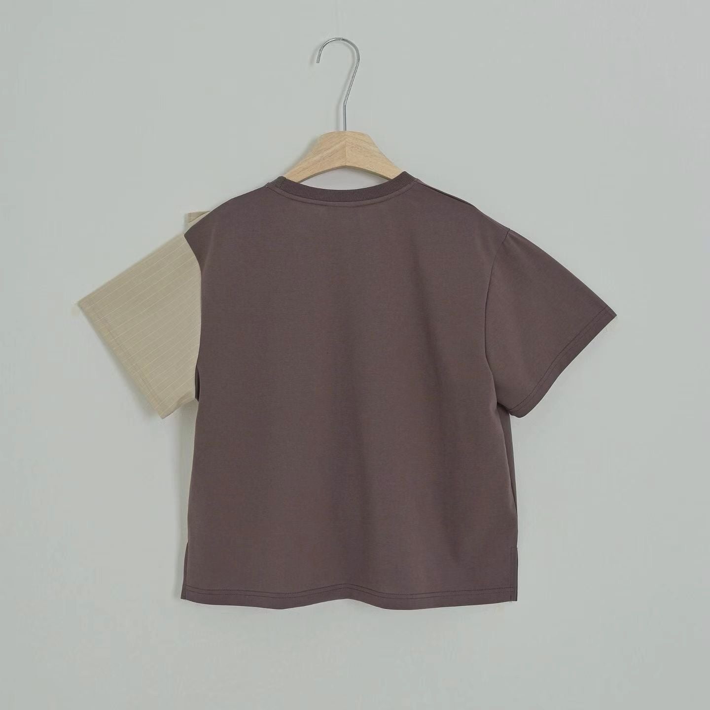 條子布料併布T-shirt/朱古力