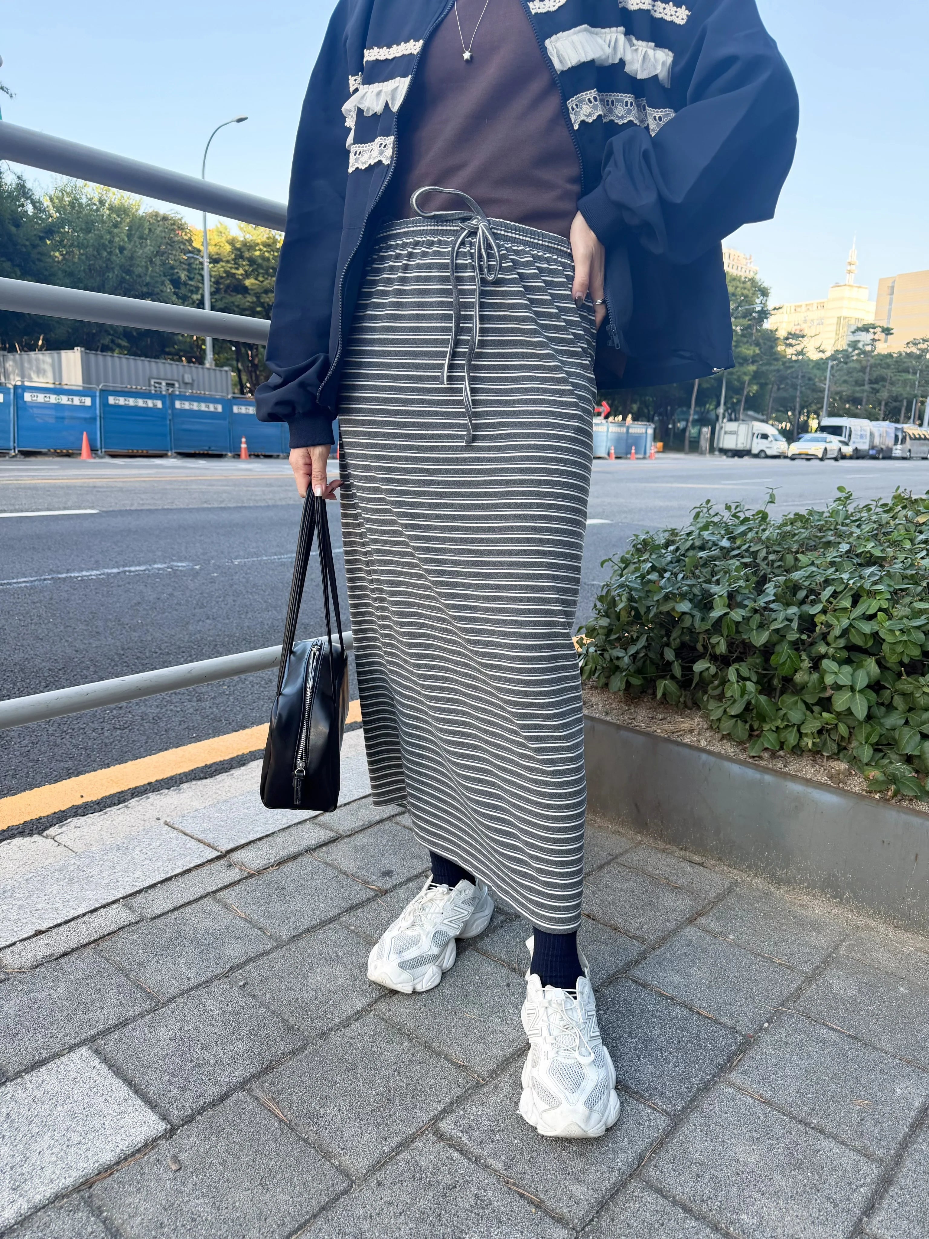 🎨包色優惠：間條彈性直身裙
