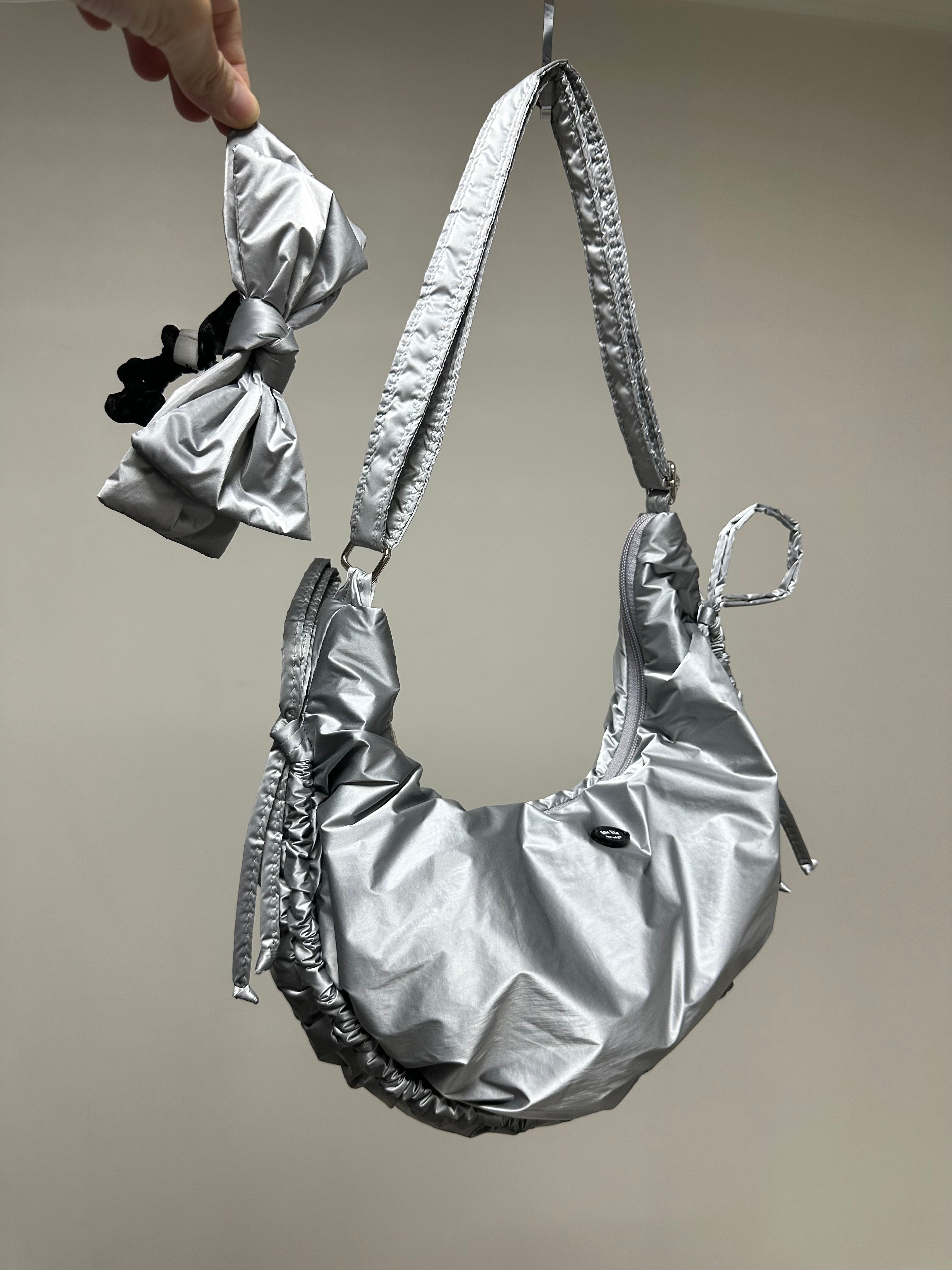 縮褶微令面手袋/銀