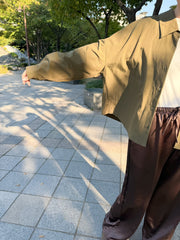 後摺褶恤衫/橄欖