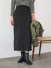 Rib Skirt Black Color