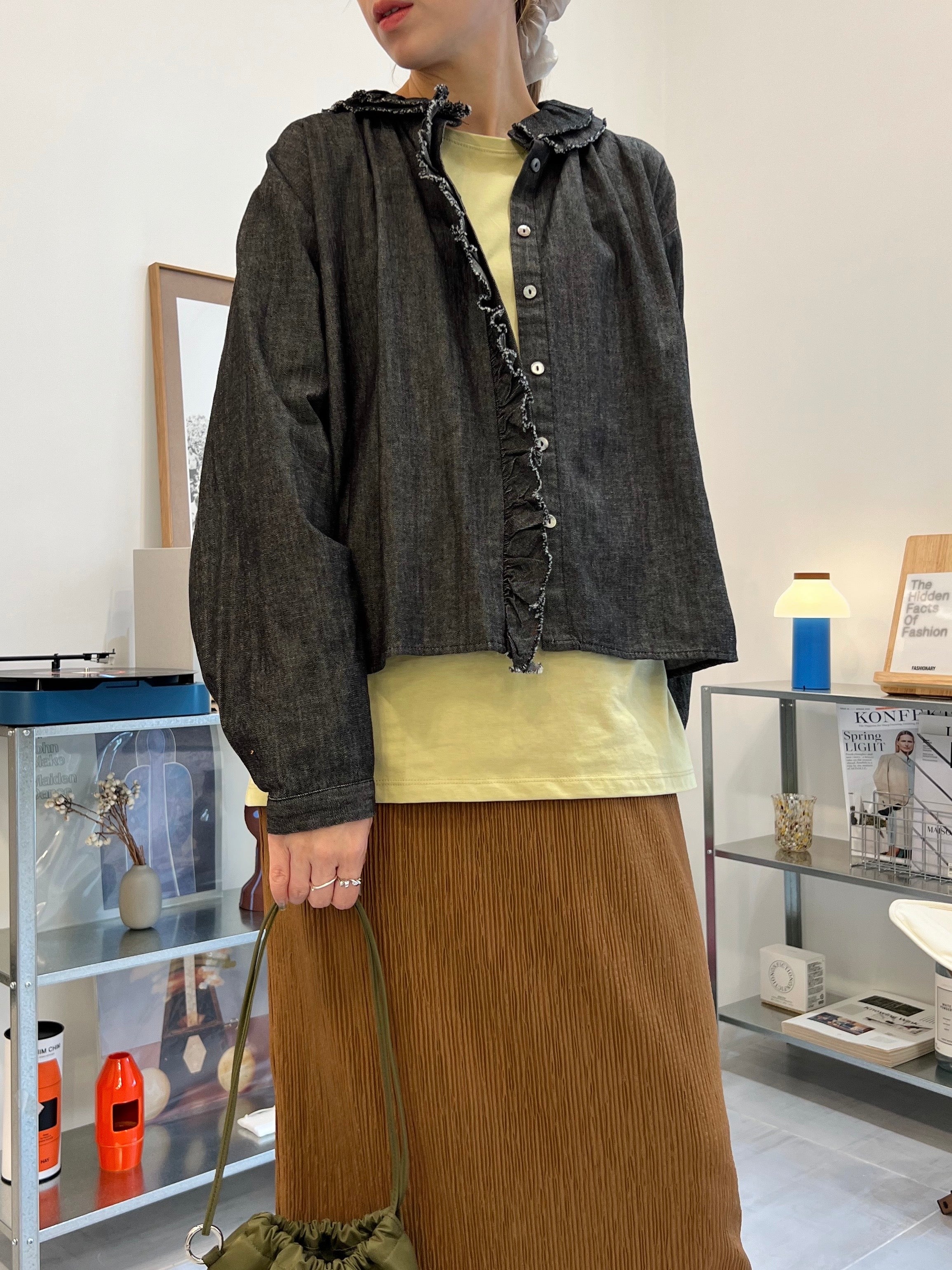 Ruffle領牛仔恤衫外套/黑