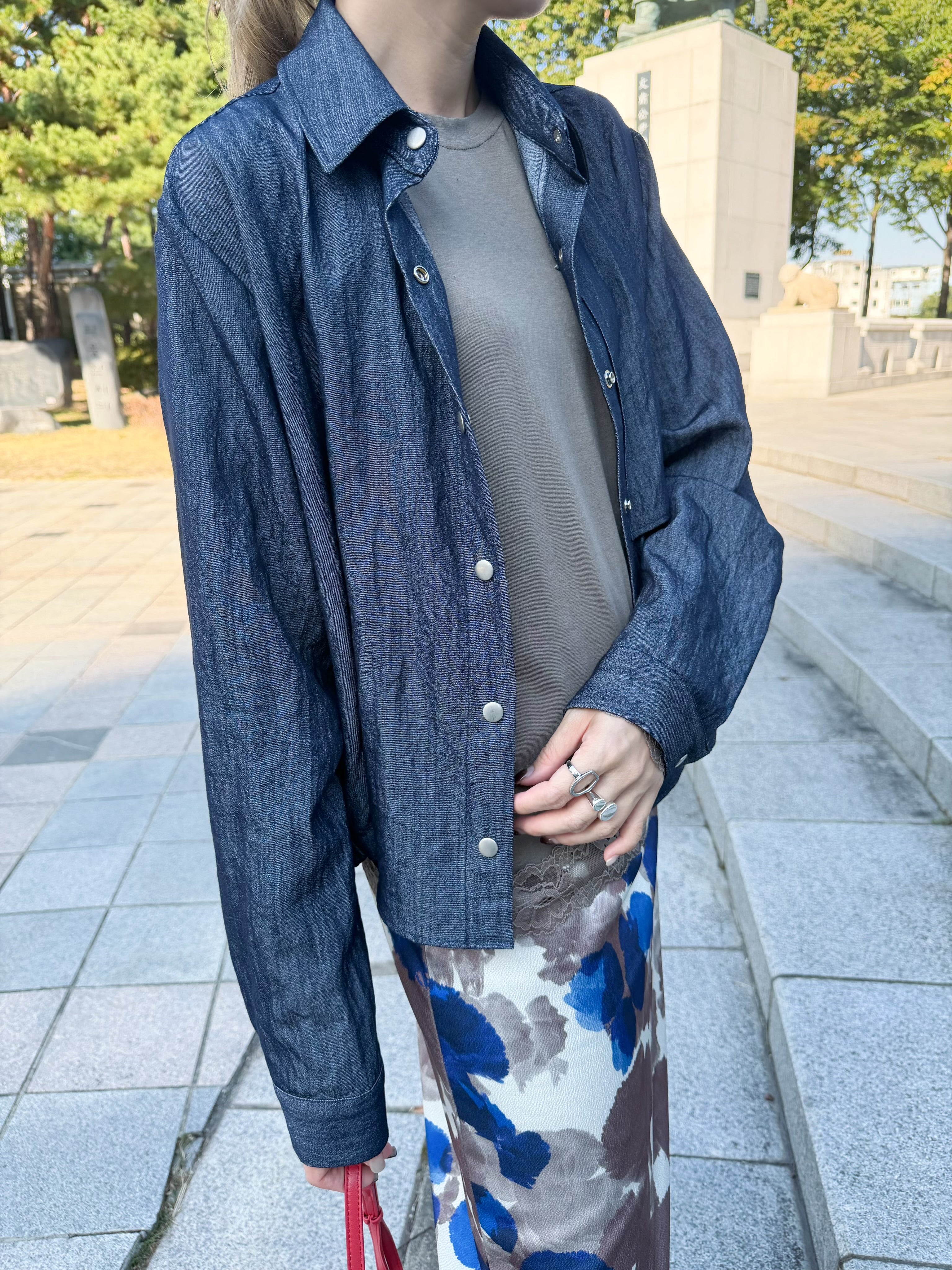 衫腳袖口Lace邊T-shirt/杏啡